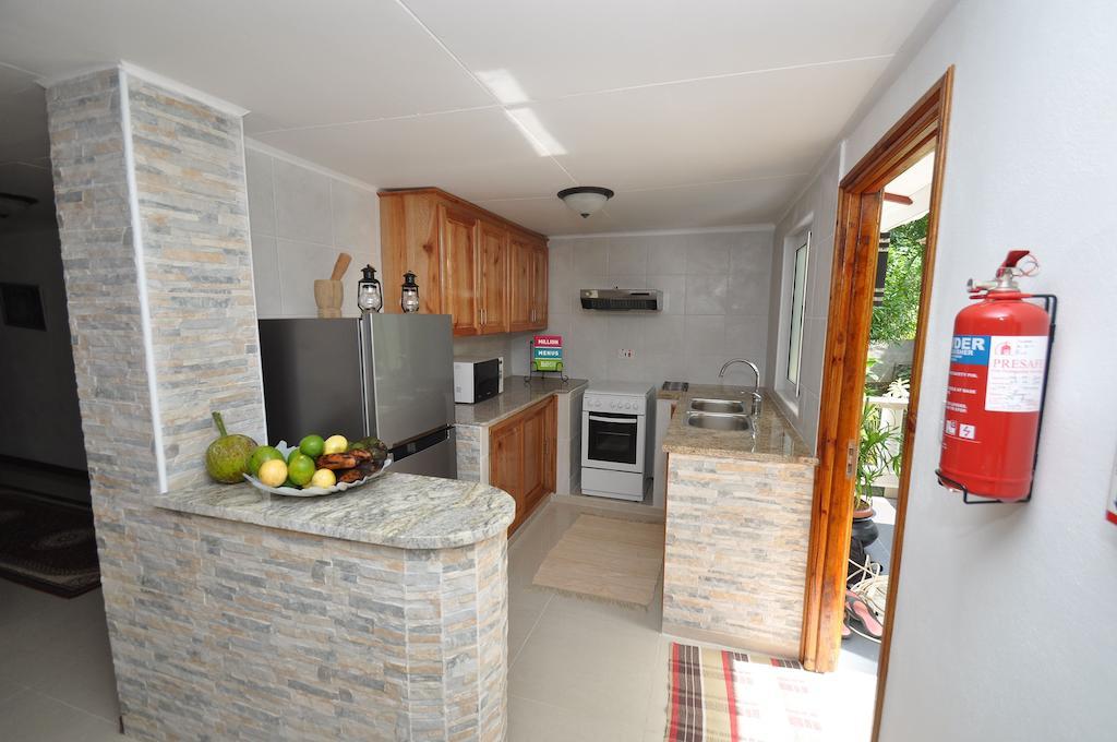 Chrisent Residence Port Glaud Δωμάτιο φωτογραφία